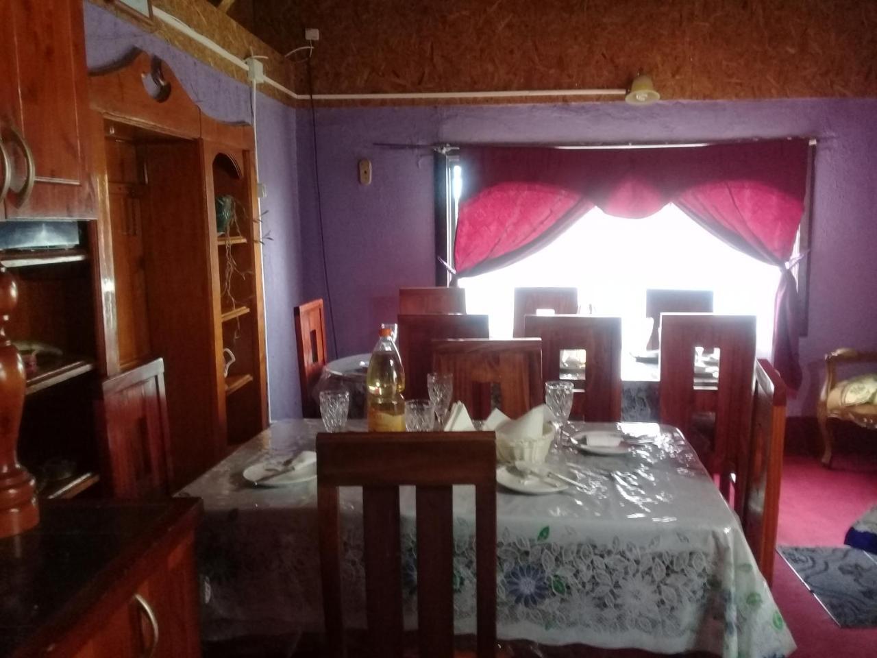 Hostal Y Cabanas Peumayen Пуэрто-Гуадаль Экстерьер фото